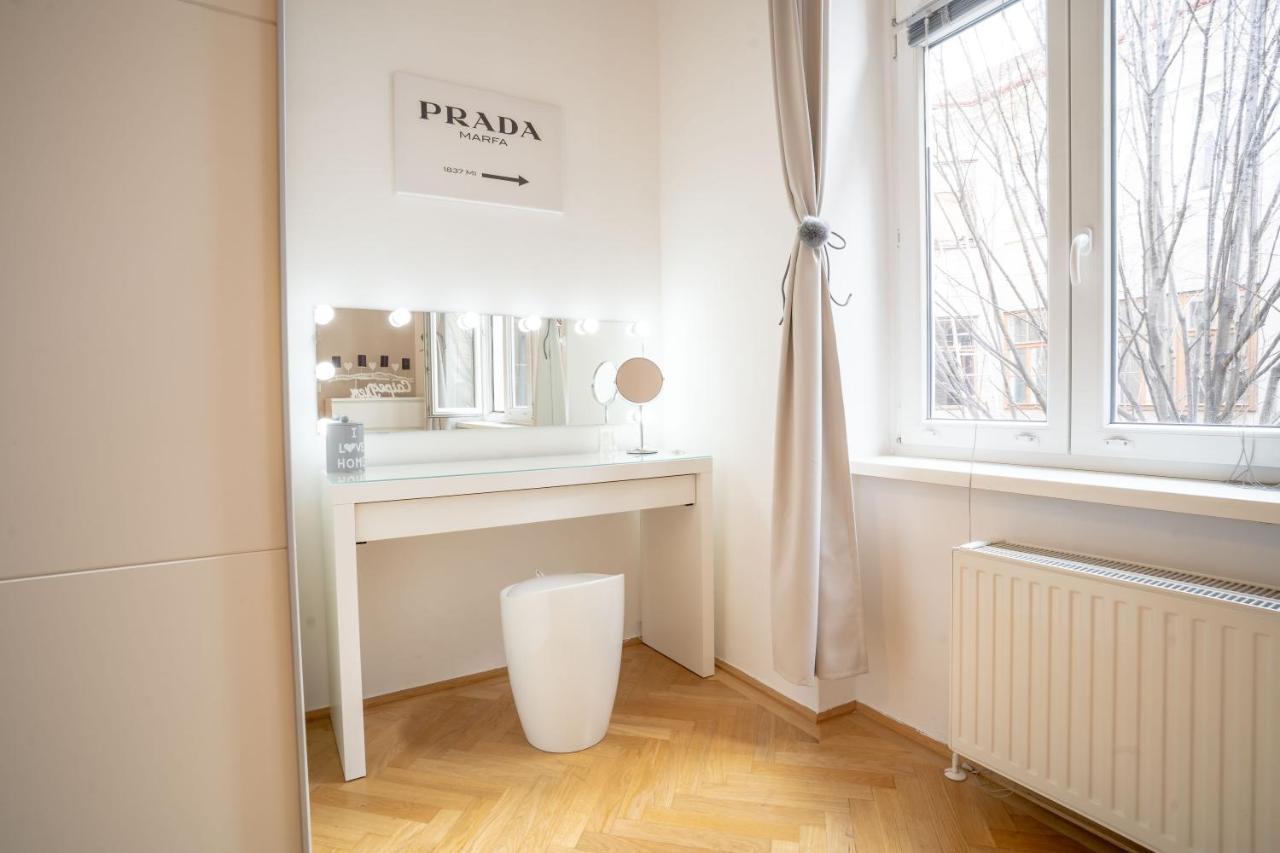 Cozy Modern Nest In The Heart Of Vienna With Netflix Apartment Exterior foto